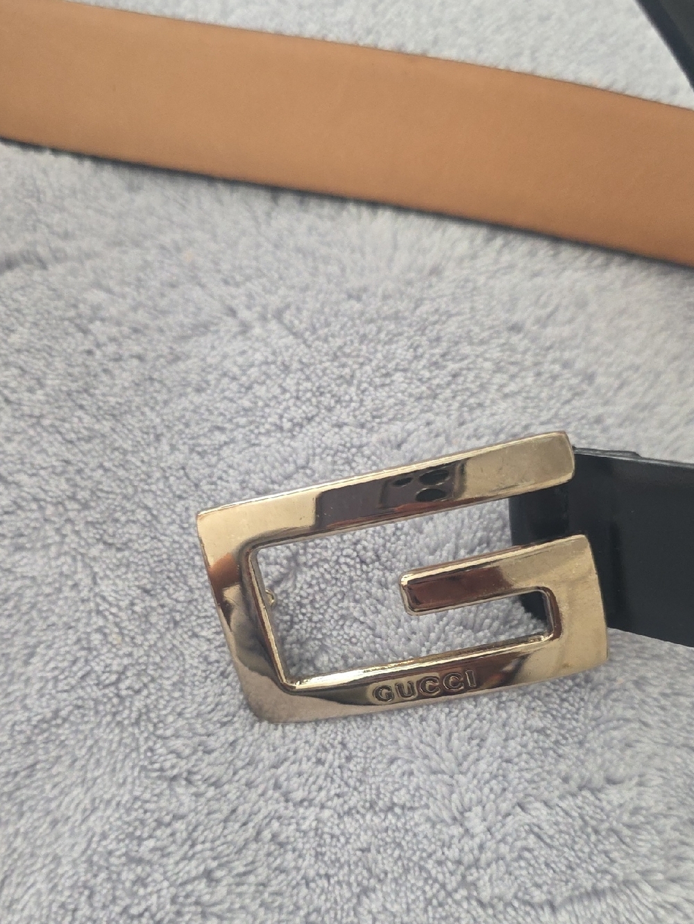 Gucci Black Leather Belt with G Buckle